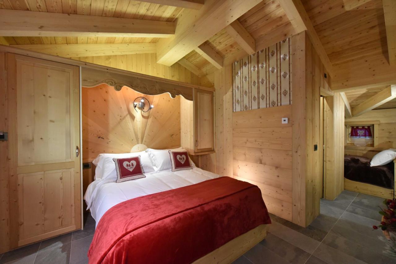 Il Cuore Del Cervino Hotell Breuil-Cervinia Exteriör bild